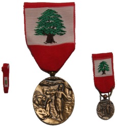 /Awsima/_t/وسام الإستحقاق اللبناني - الدرجة الرابعة - البرونزي_jpg.jpg
