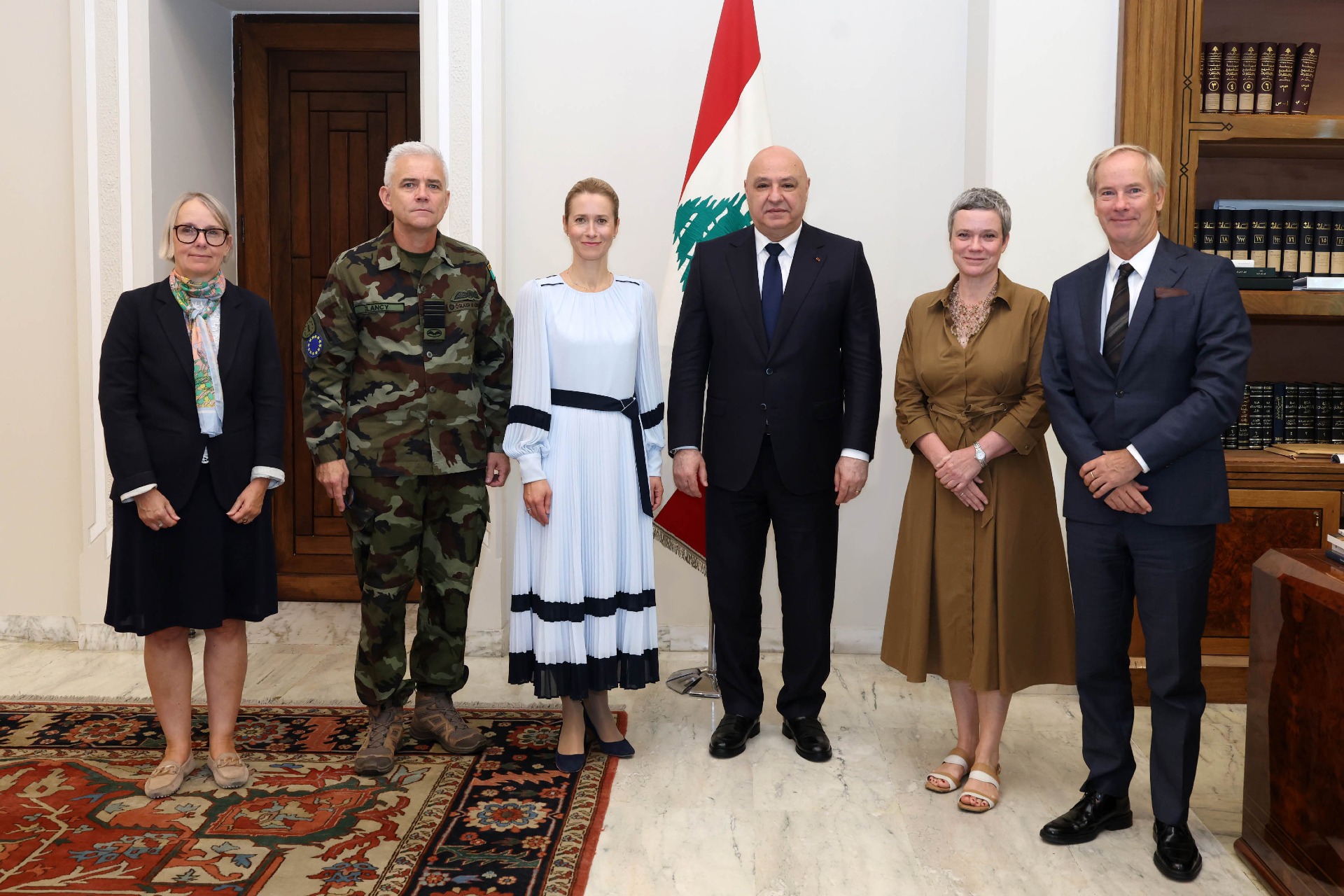 الرئيس عون استقبل مسؤولة الاتحاد الأوروبي للشؤون الخارجية والسياسية والأمنية: لبنان يتطلع الى التوقيع على شراكة استراتيجية مع الاتحاد مشددا على وجود ترابط بين استقرار لبنان واستقرار أوروبا والاقليم
