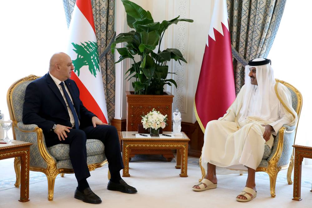 قمة لبنانية-قطرية بين الرئيس عون والأمير تميم في الدوحة وتوافق على ضرورة المحافظة على الاستقرار على طول  الحدود اللبنانية – السورية