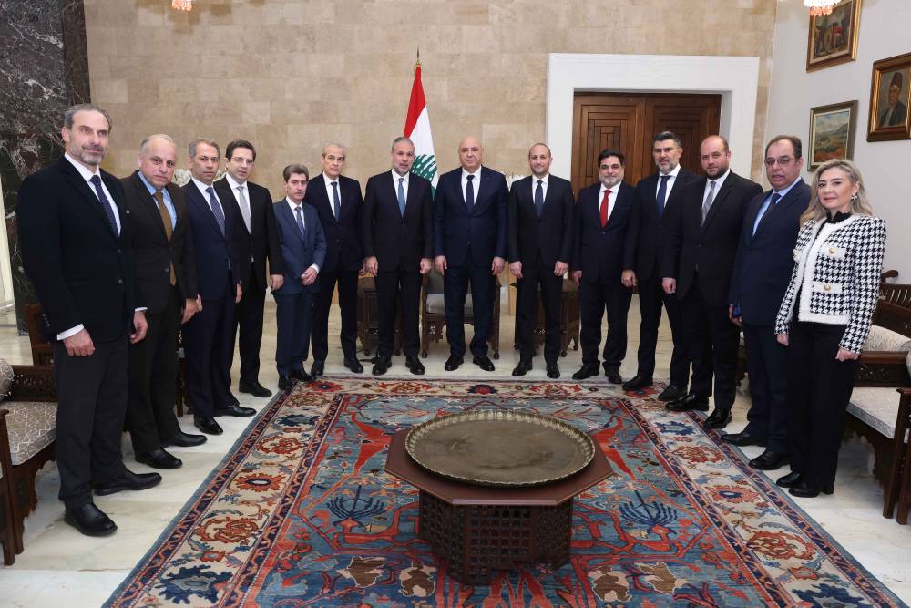 الرئيس عون عرض مع وفد نقابة محامي بيروت  واقع الجسم القضائي ودوره في مسار نهوض الدولة