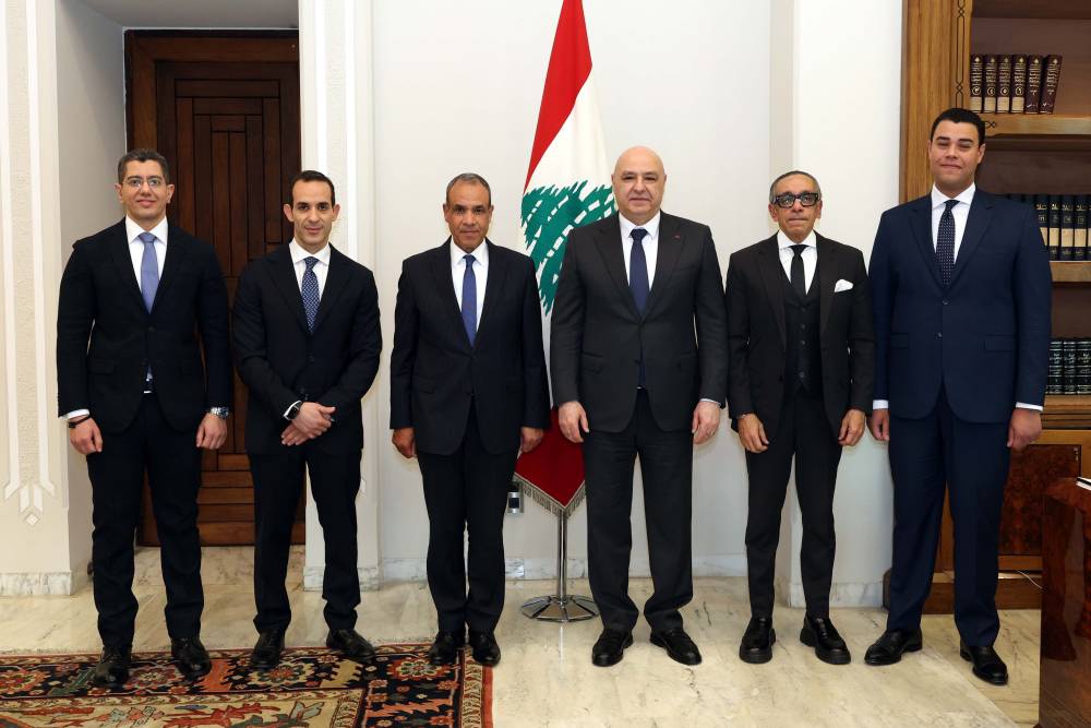 الرئيس عون استقبل وزير الخارجية المصري  وتبلغ منه وقوف مصر رئيساً وحكومة وشعباً الى جانب لبنان واللبنانيين