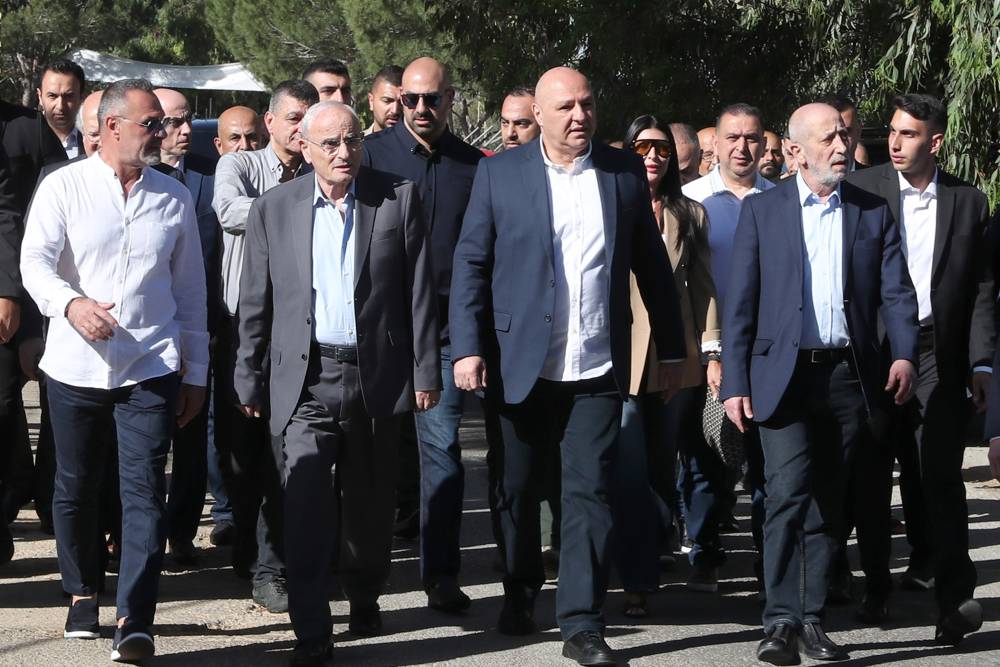 الرئيس عون زار محافظتي الجنوب والنبطية في المرحلة الأخيرة من الانتخابات النيابية والبلدية  واقترع في بلدة العيشية مسقط رأسه